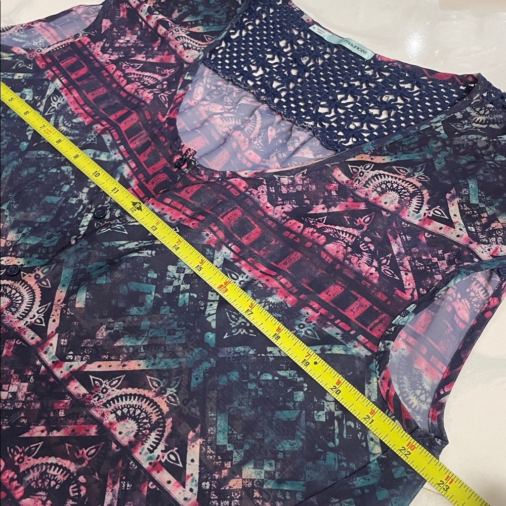Maurices Shirt Women's Size XL Navy Blue Multicolor Sheer Waist Tie Cap Sleeve - Picture 4 of 8